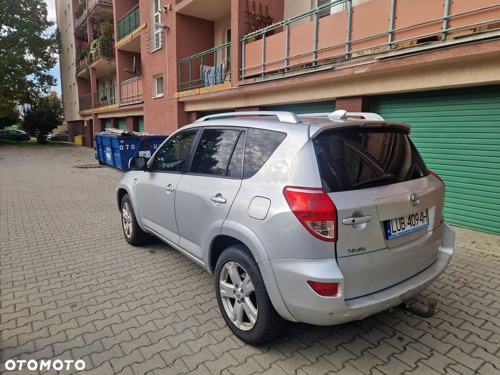 Toyota Rav4 2007 photo 5