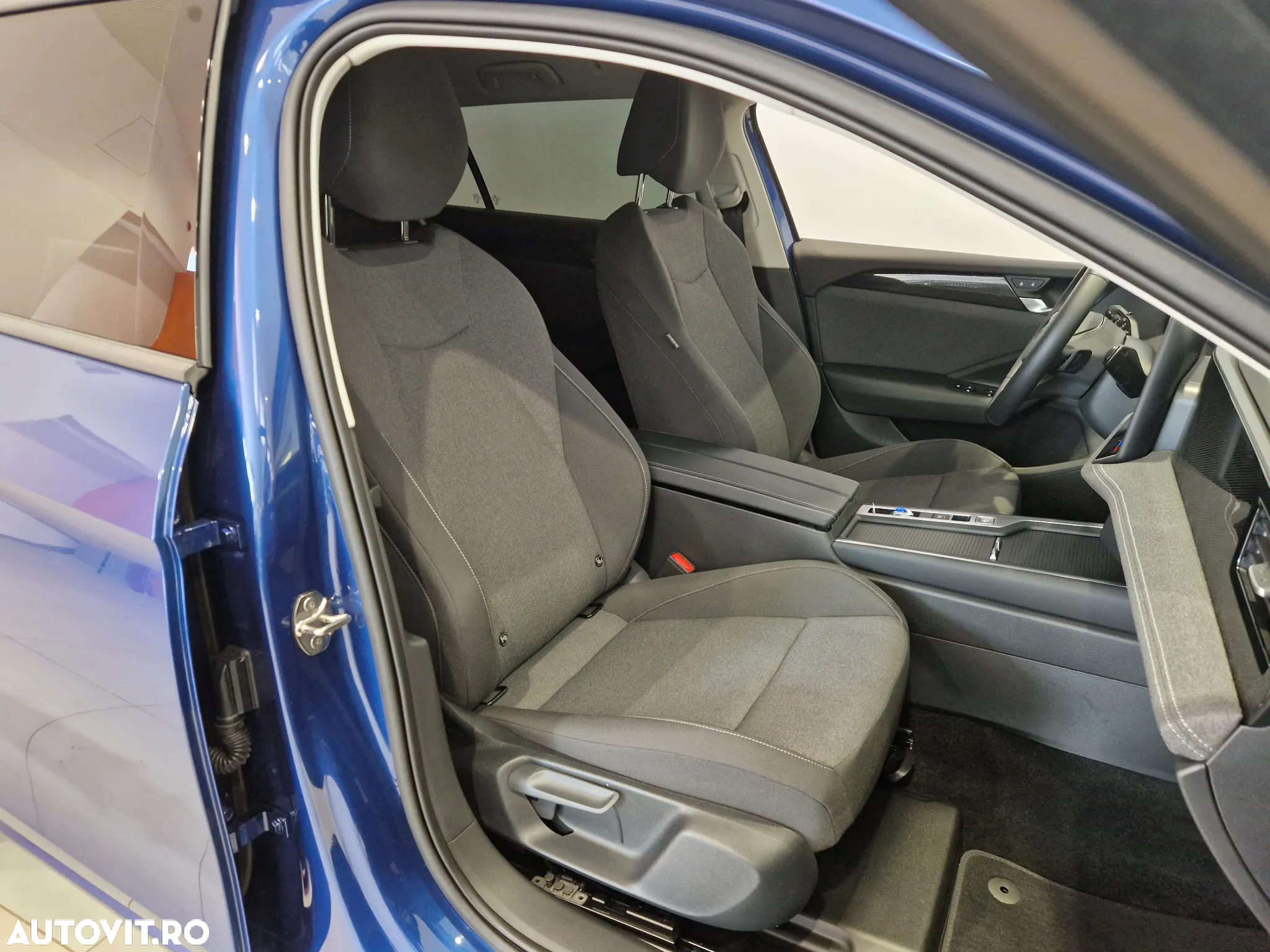 Volkswagen Passat Variant 1.5 eTSI DSG MHEV Base - 13