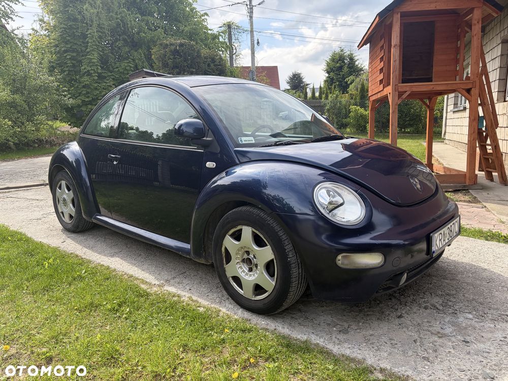 Volkswagen New Beetle - 4