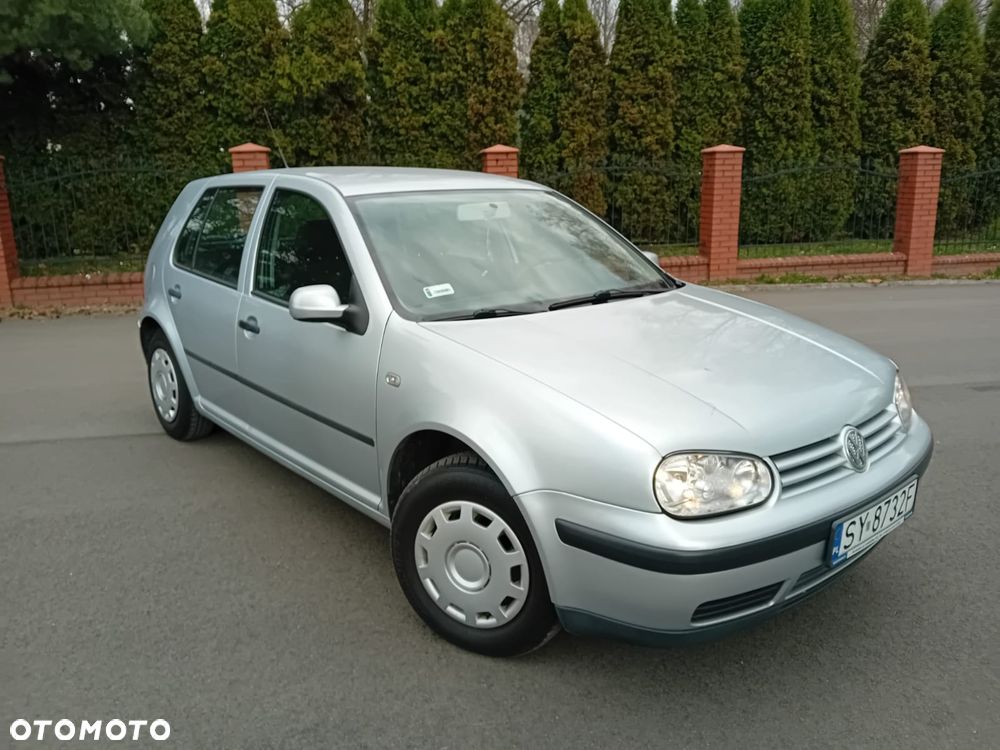 Volkswagen Golf 1.4 Comfortline - 1