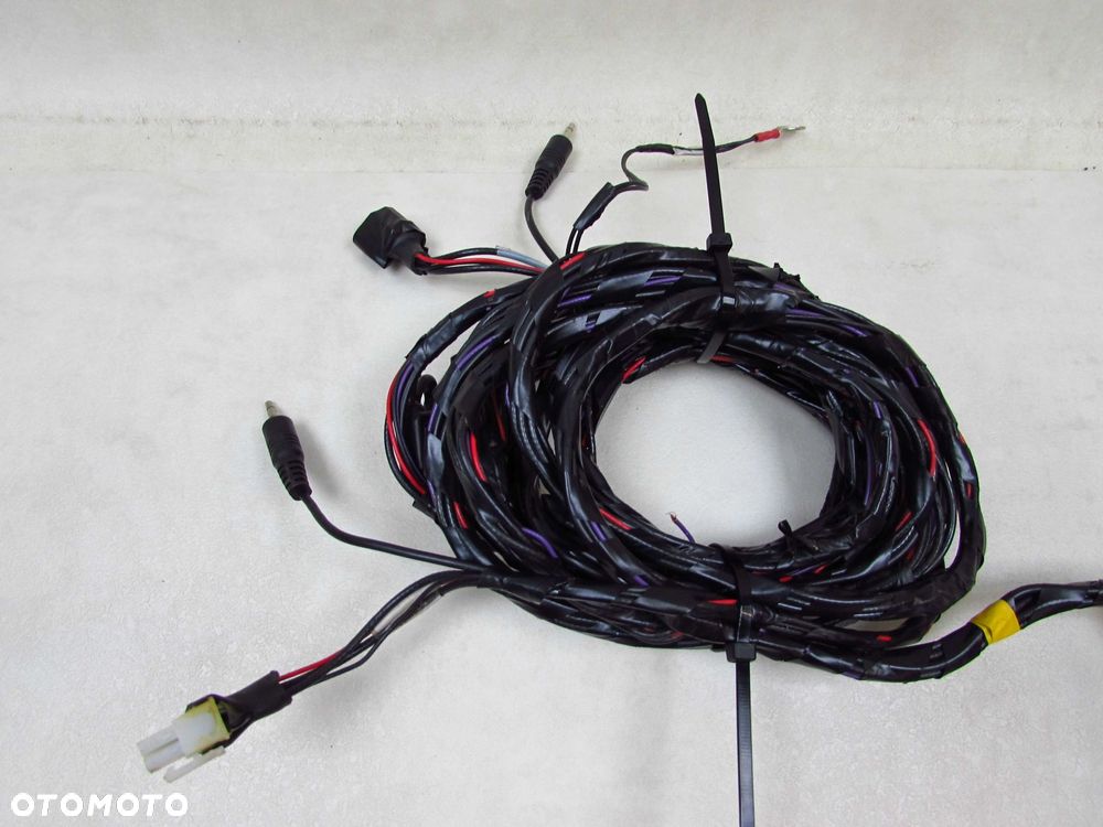 VOLVO XC90 ZAGLOWEK ZAGLOWKI EKRAN MONITOR TV DVD 02-14 - 15