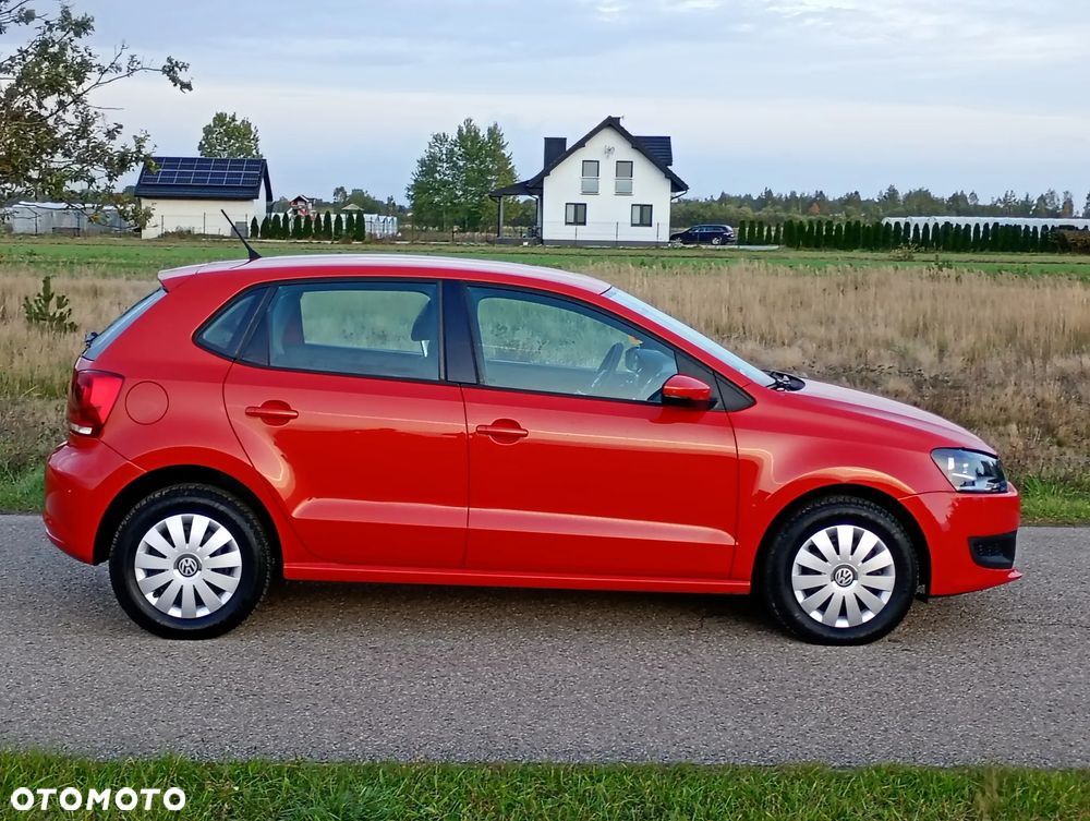 Volkswagen Polo 1.4 16V Trendline - 14