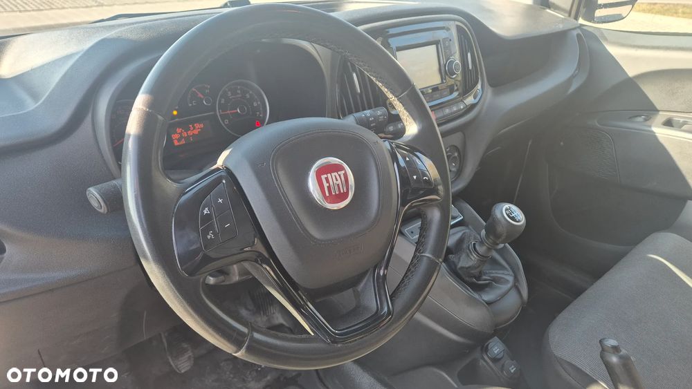 Fiat DOBLO MAXI - 16