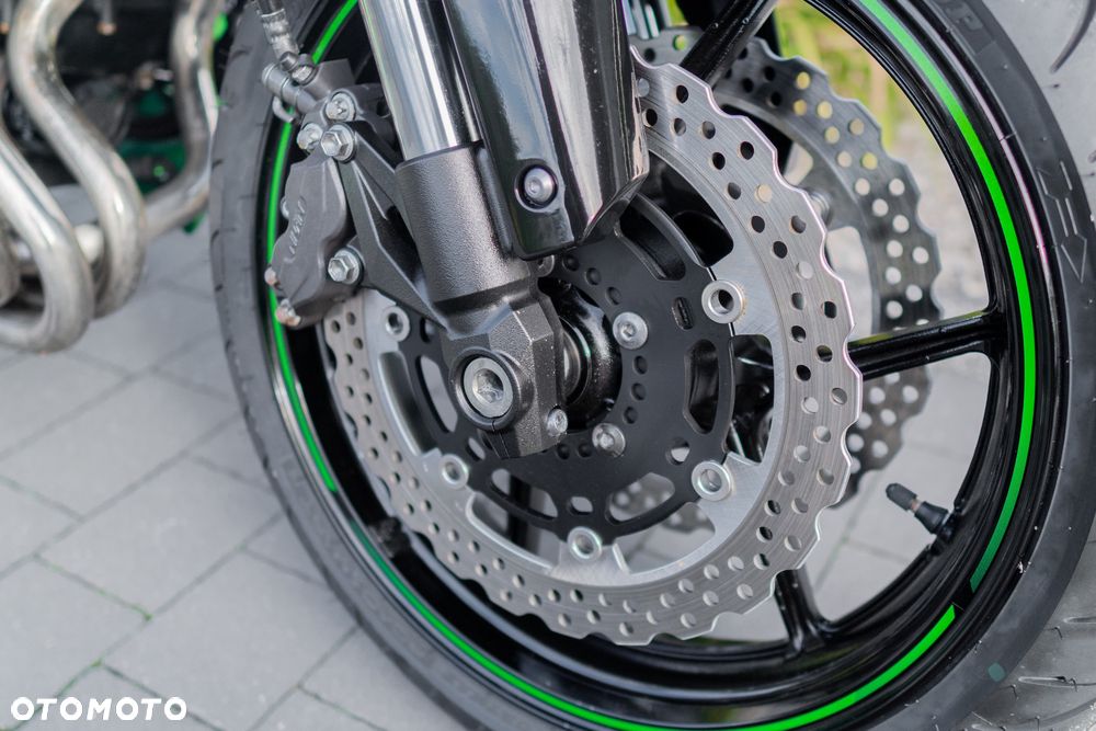 Kawasaki Z - 11