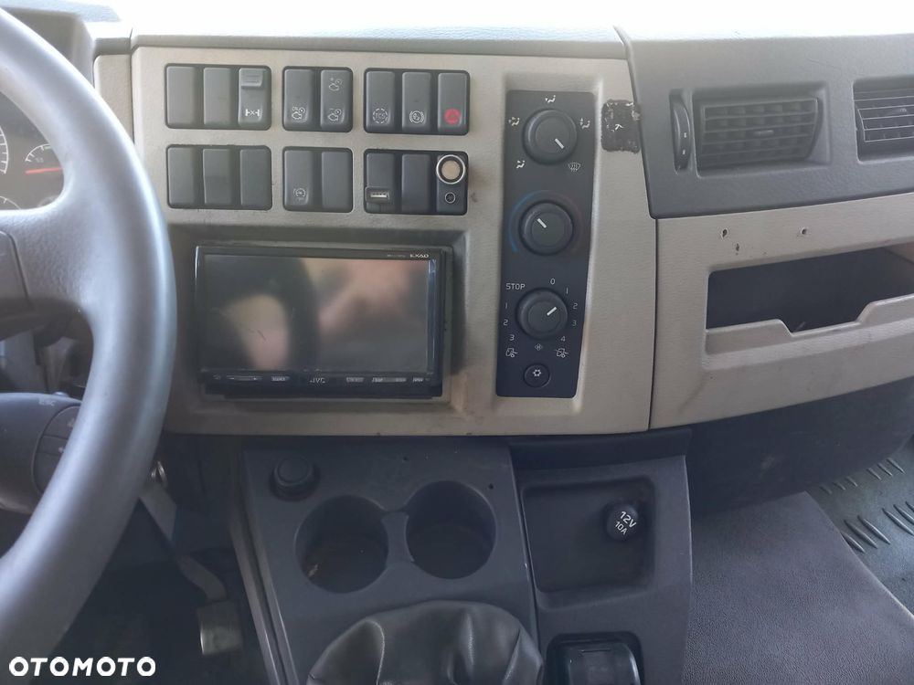 Volvo Fl - 7