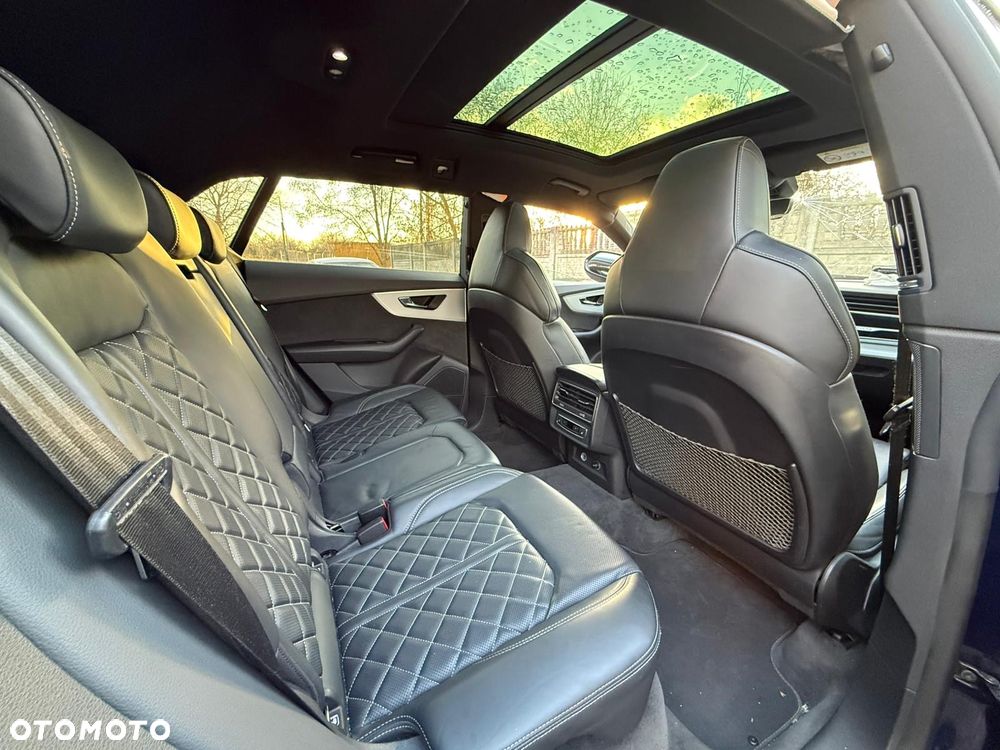Audi Q8 - 27