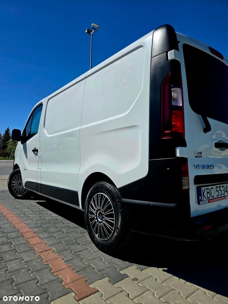 Opel Vivaro - 8