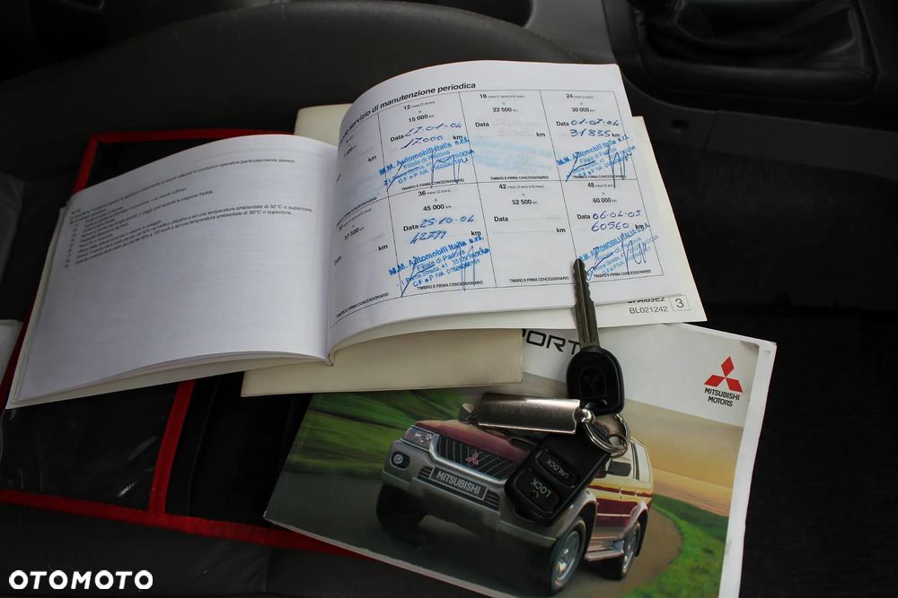 Mitsubishi Pajero Sport 2.5 TD Classic - 38