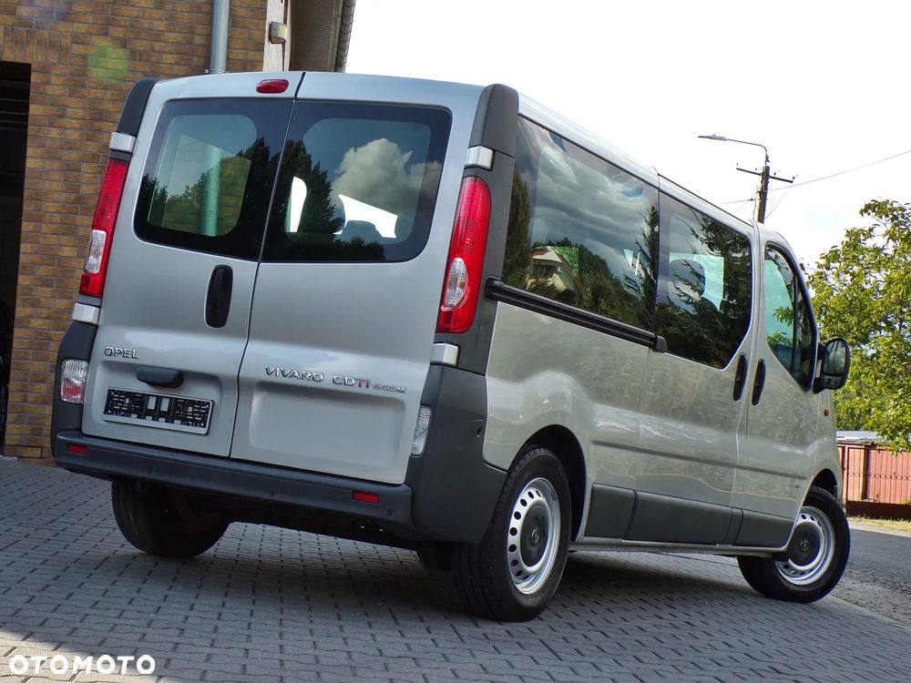 Opel Vivaro L2H1 2.9t - 2