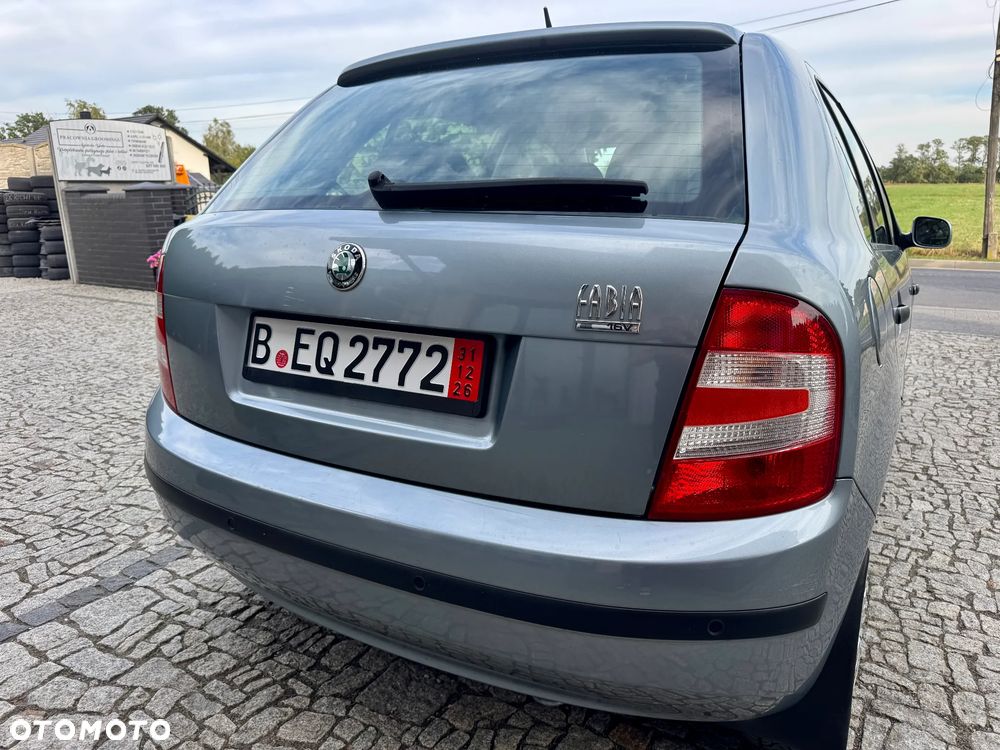 Skoda Fabia 1.4 16V Ambiente - 14