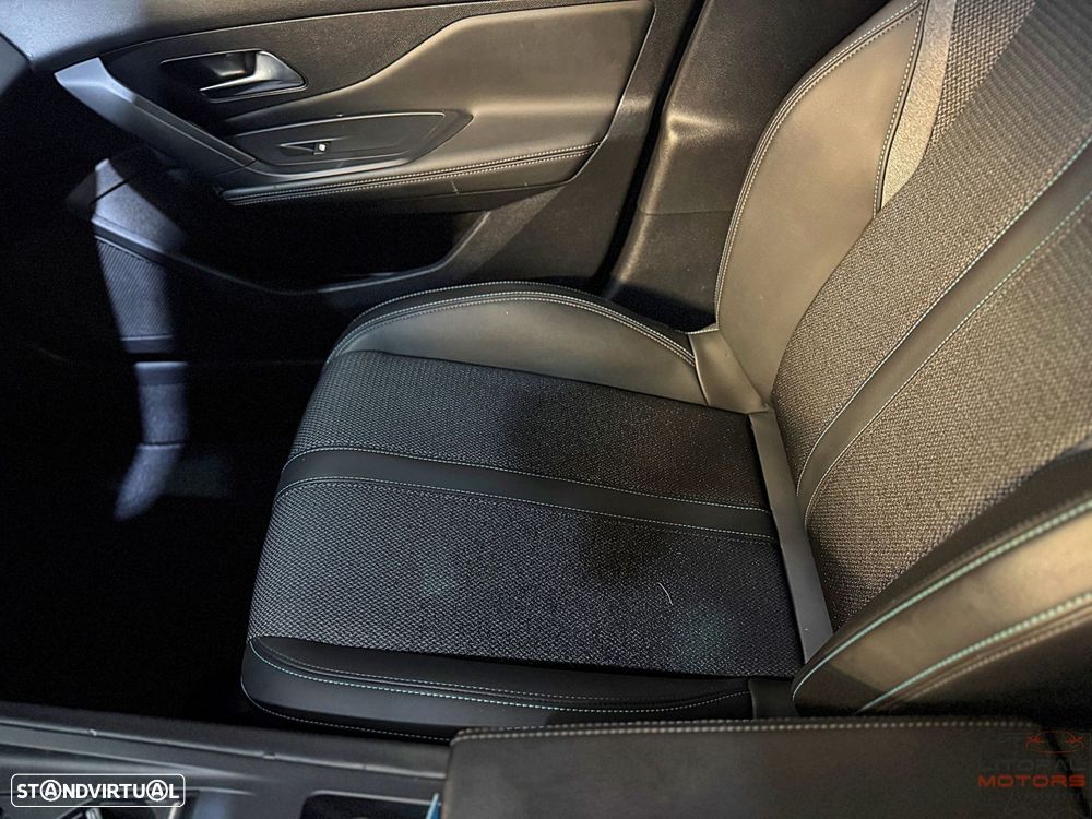 Peugeot 308 SW 1.2 PureTech Allure Pack EAT8 - 21