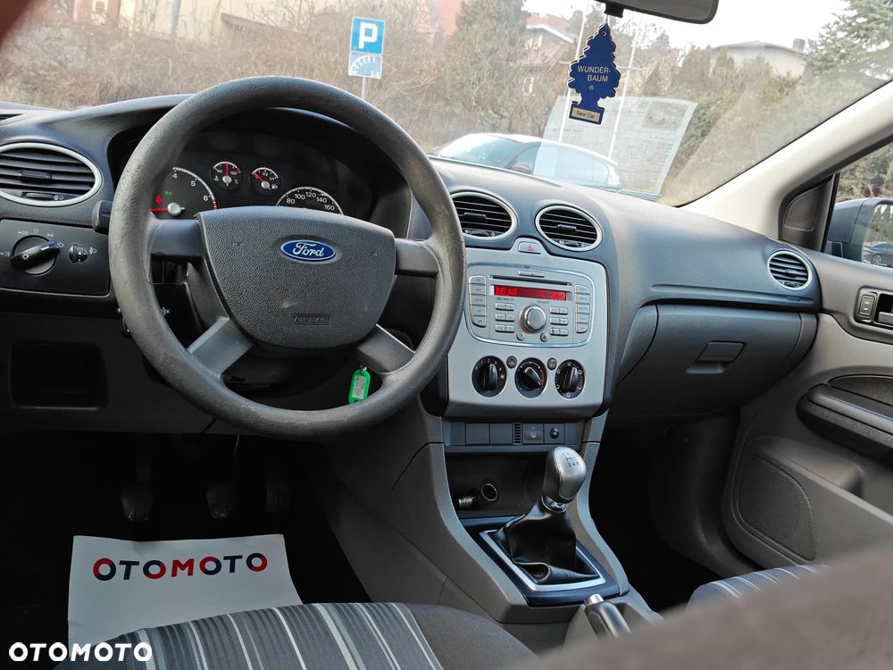 Ford Focus 1.4 16V Concept - 16