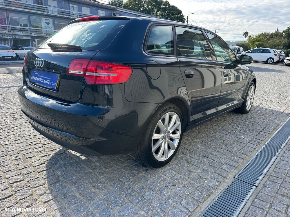 Audi A3 Sportback 1.6 TDI Attraction Special Edition - 5