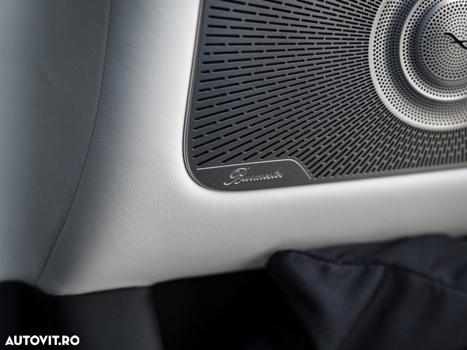 Mercedes-Benz S - 25