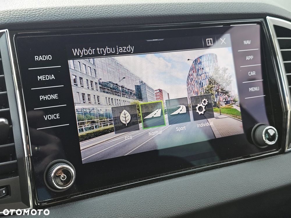 Skoda Karoq 1.5 TSI ACT Style - 19