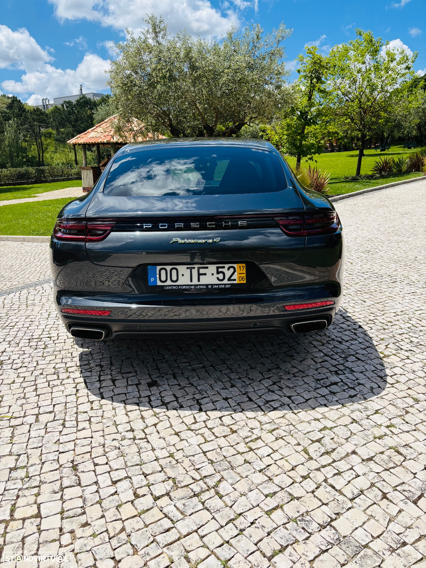 Porsche Panamera 4 E-Hybrid - 3