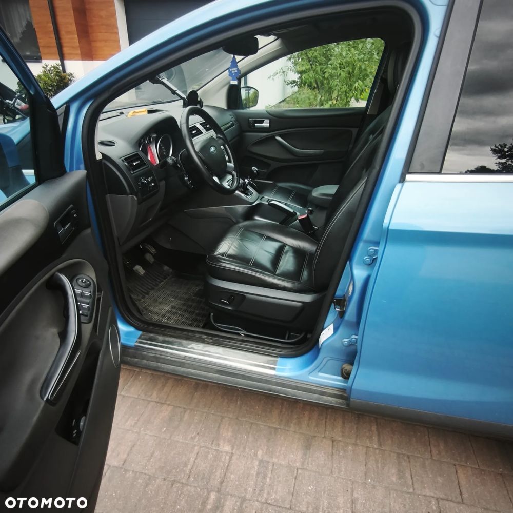 Ford Kuga 2.0 TDCi Titanium - 9