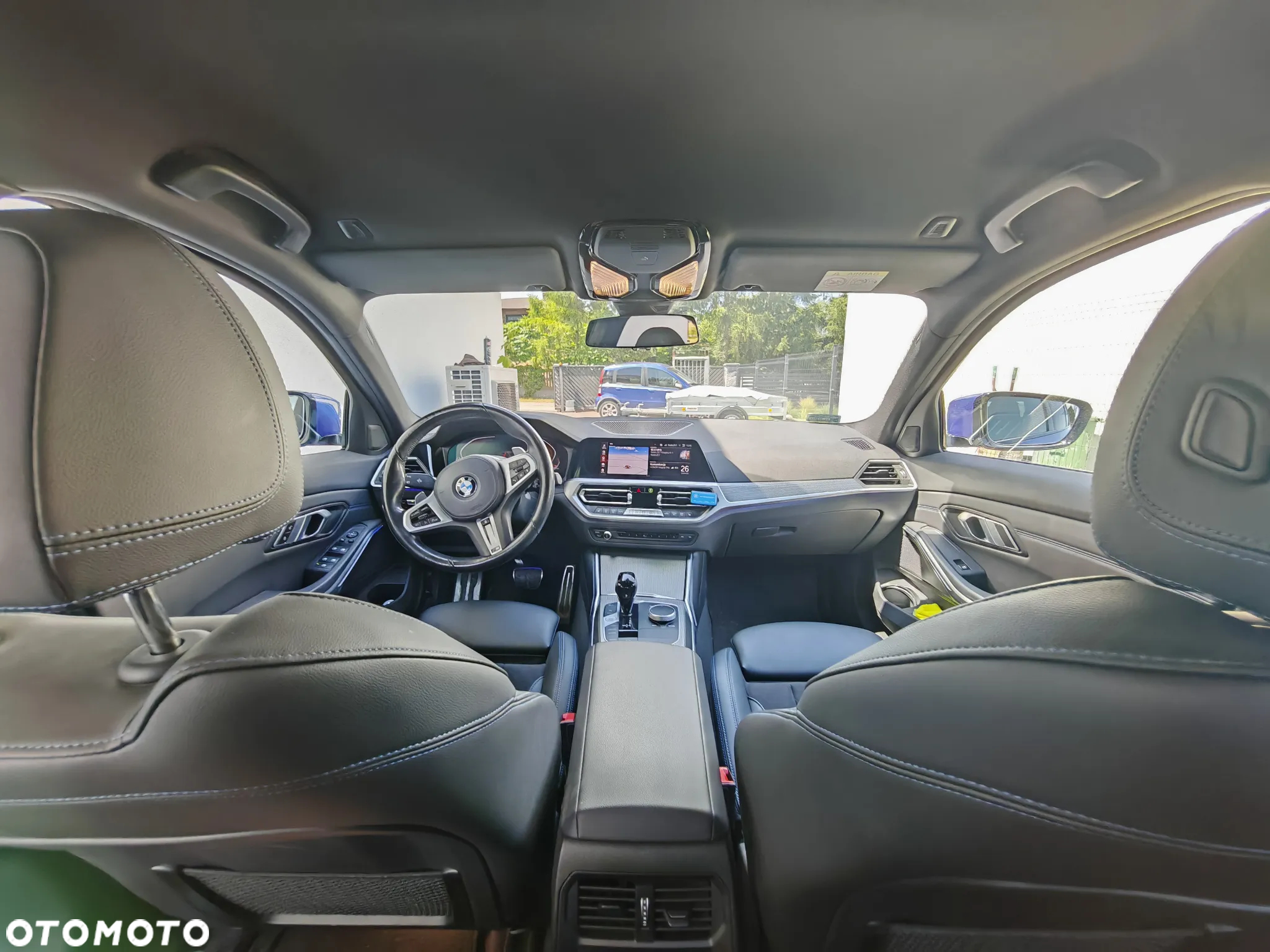 BMW Seria 3 318i M Sport - 13