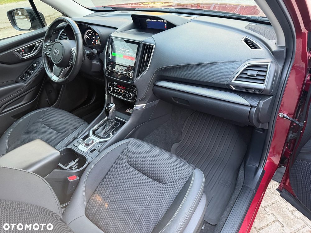 Subaru Forester 2.0 i Exclusive (EyeSight) Lineartronic - 10