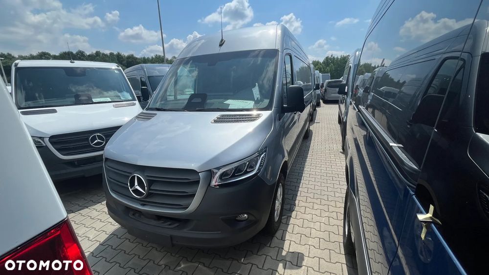 Mercedes-Benz Sprinter Long SELECT AWD 9G-Tronic 907.235 - 2