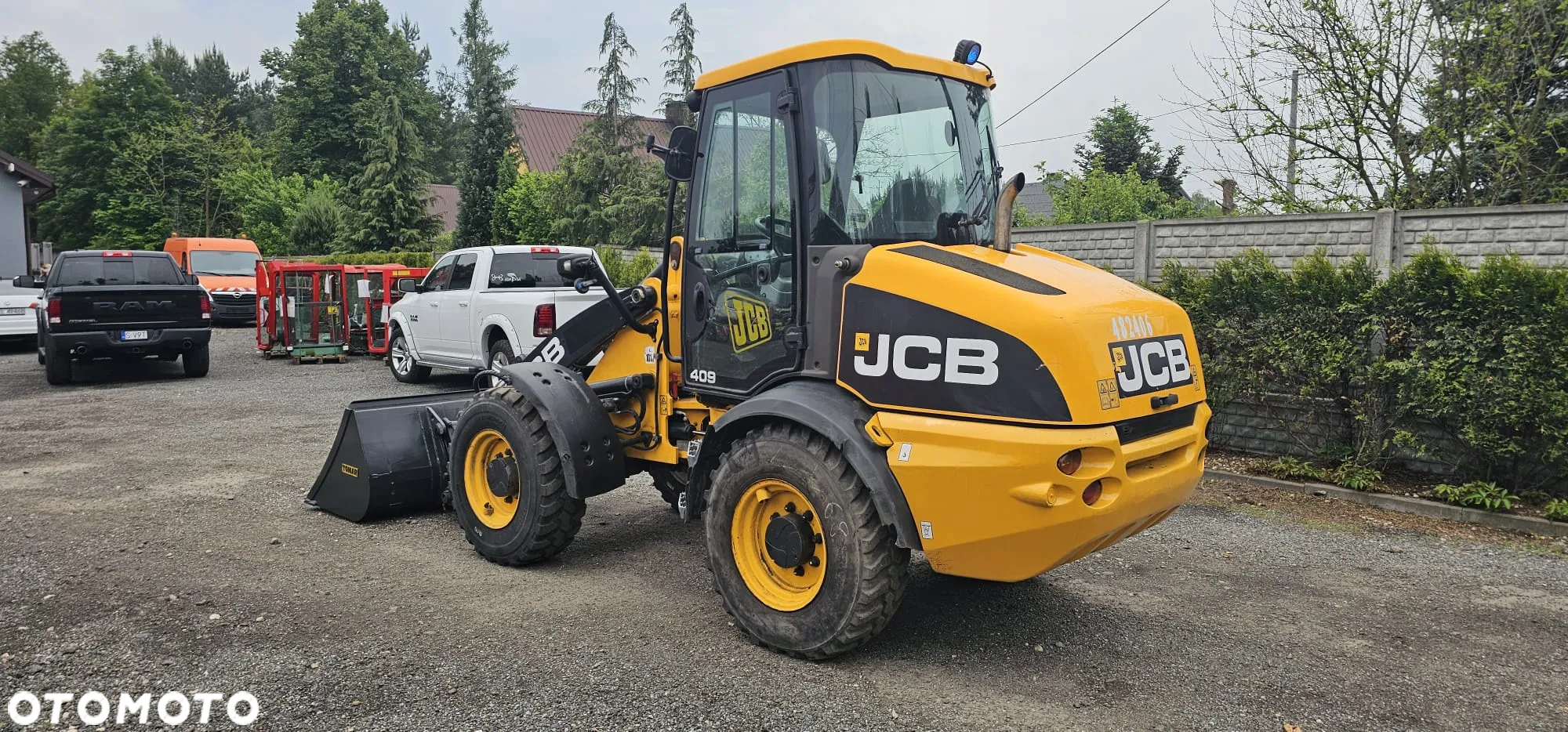 JCB 409 - 2