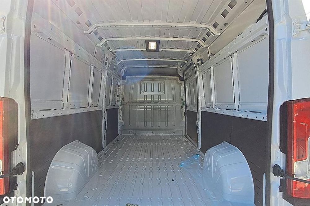 Fiat Ducato Maxi L3H2 AT8 2.2 140KM - 11