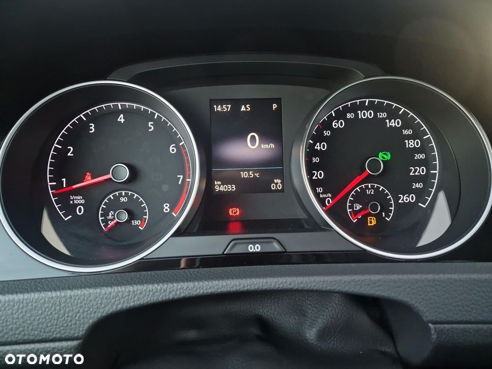 Volkswagen Golf Variant - 13