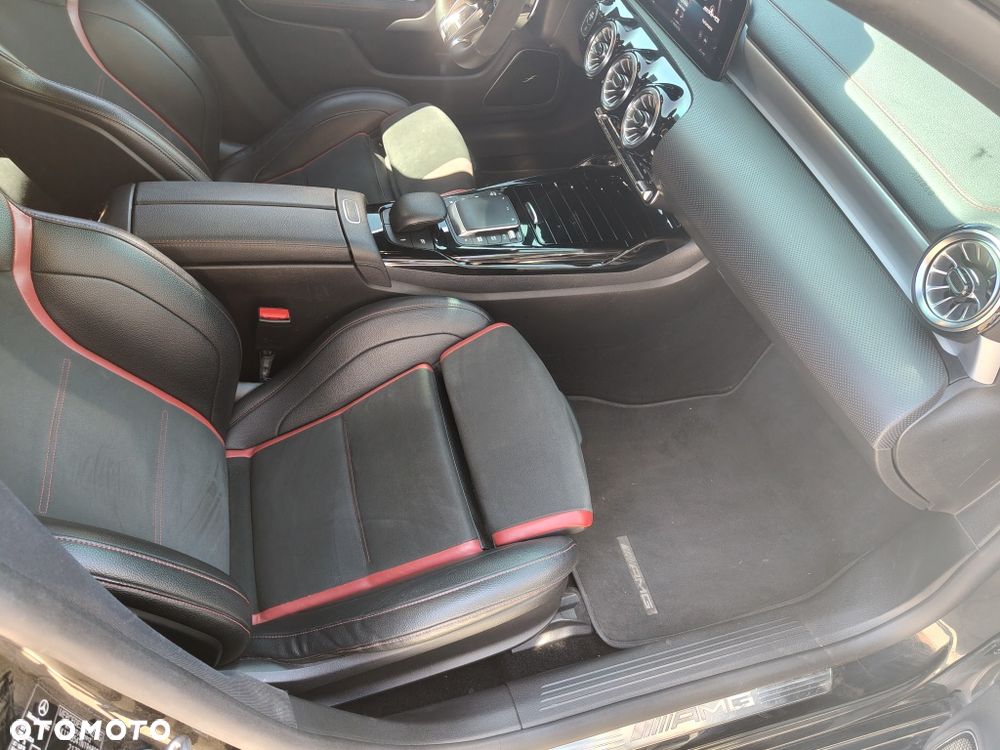 Mercedes-Benz CLA - 7