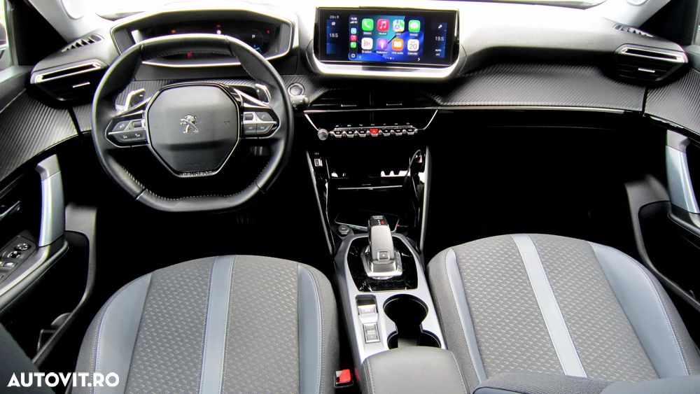 Peugeot 2008 1.5 BlueHDI STT EAT8 Allure - 6