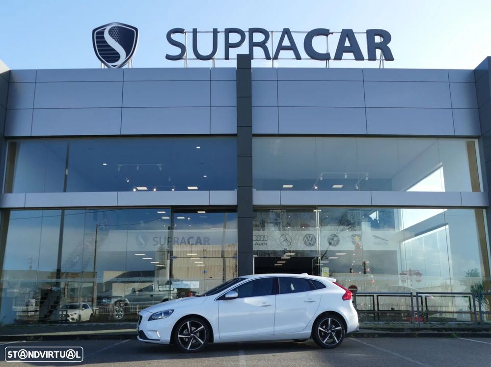 Volvo V40 2.0 D2 R-Design - 32