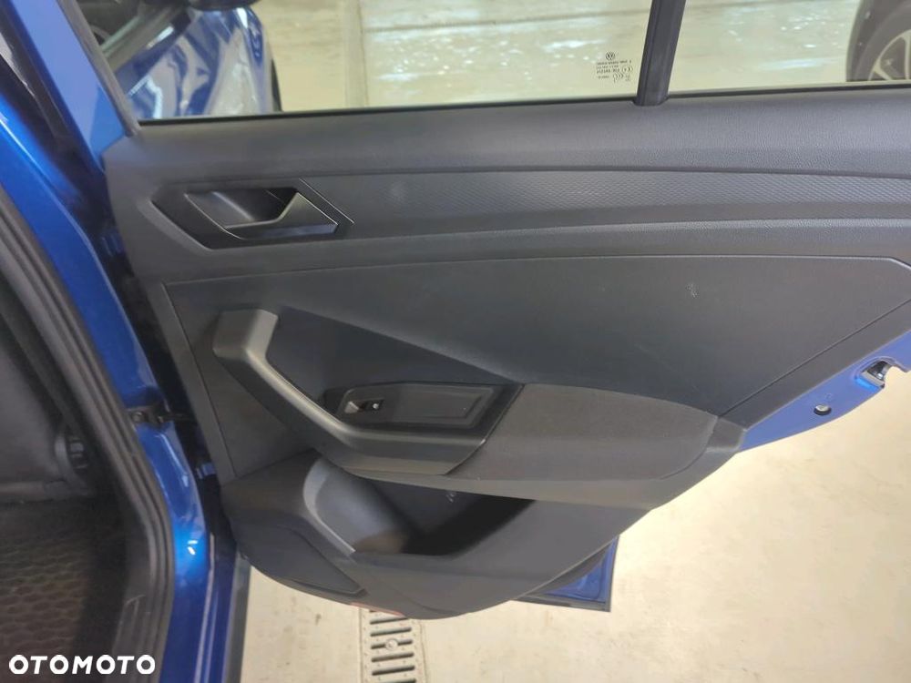 Volkswagen T-Roc 1.5 TSI Life - 22