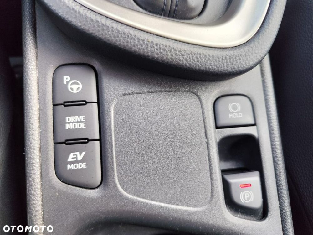Toyota Yaris Cross Hybrid 1.5 Executive - 27
