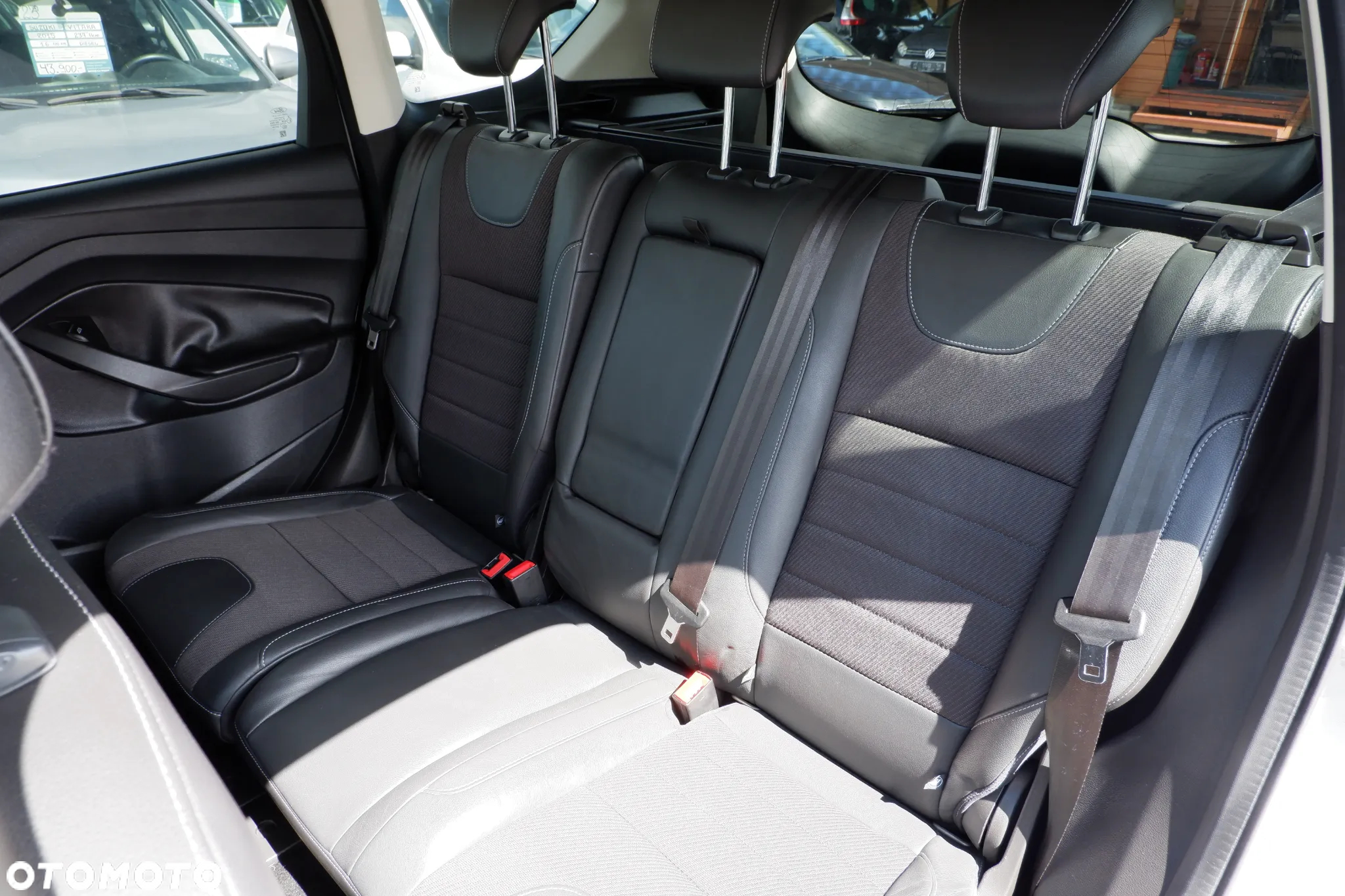 Ford Kuga 2.0 TDCi 4WD Titanium - 29