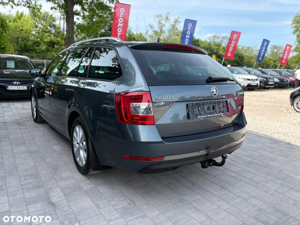 Skoda Octavia 1.5 TSI ACT Clever DSG - 4