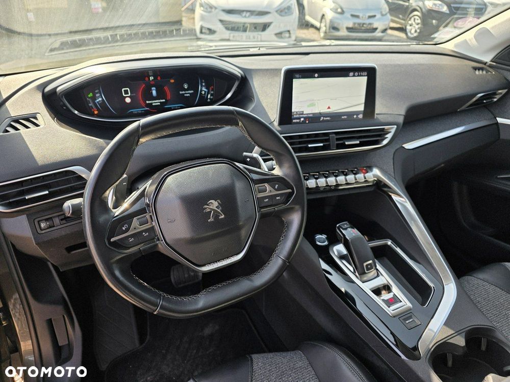 Peugeot 3008 - 29