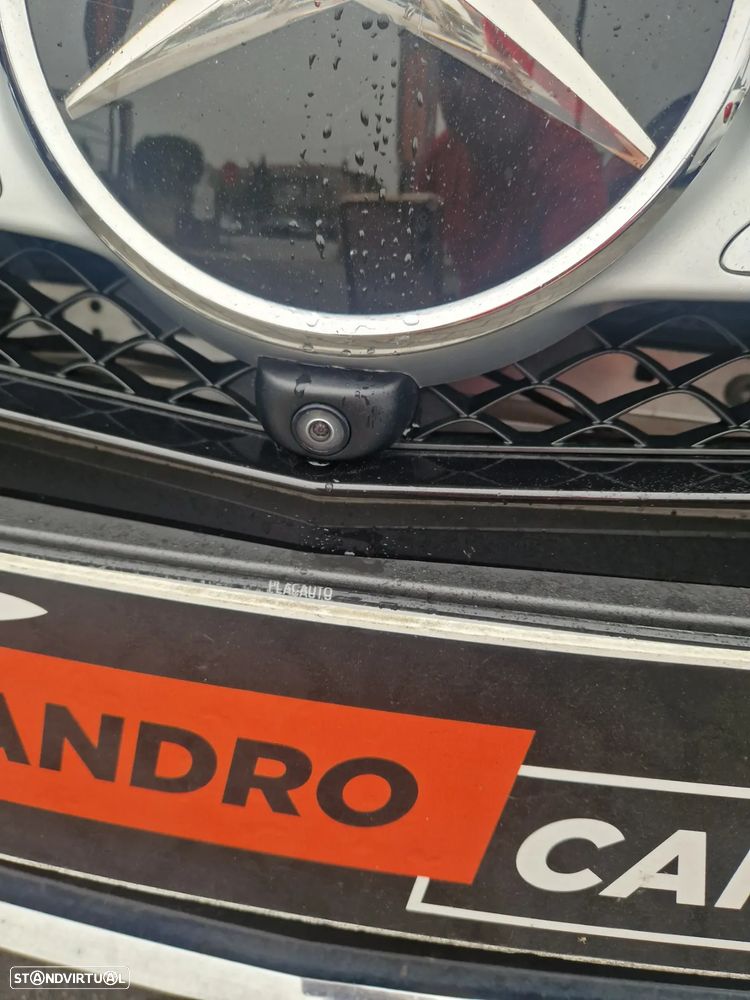 Mercedes-Benz GLC 250 d 4Matic 9G-TRONIC AMG Line - 25