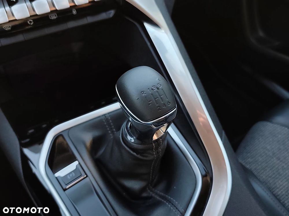 Peugeot 5008 PureTech 130 Active - 25
