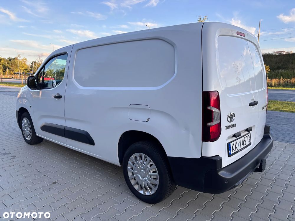 Toyota ProAce Active - 11