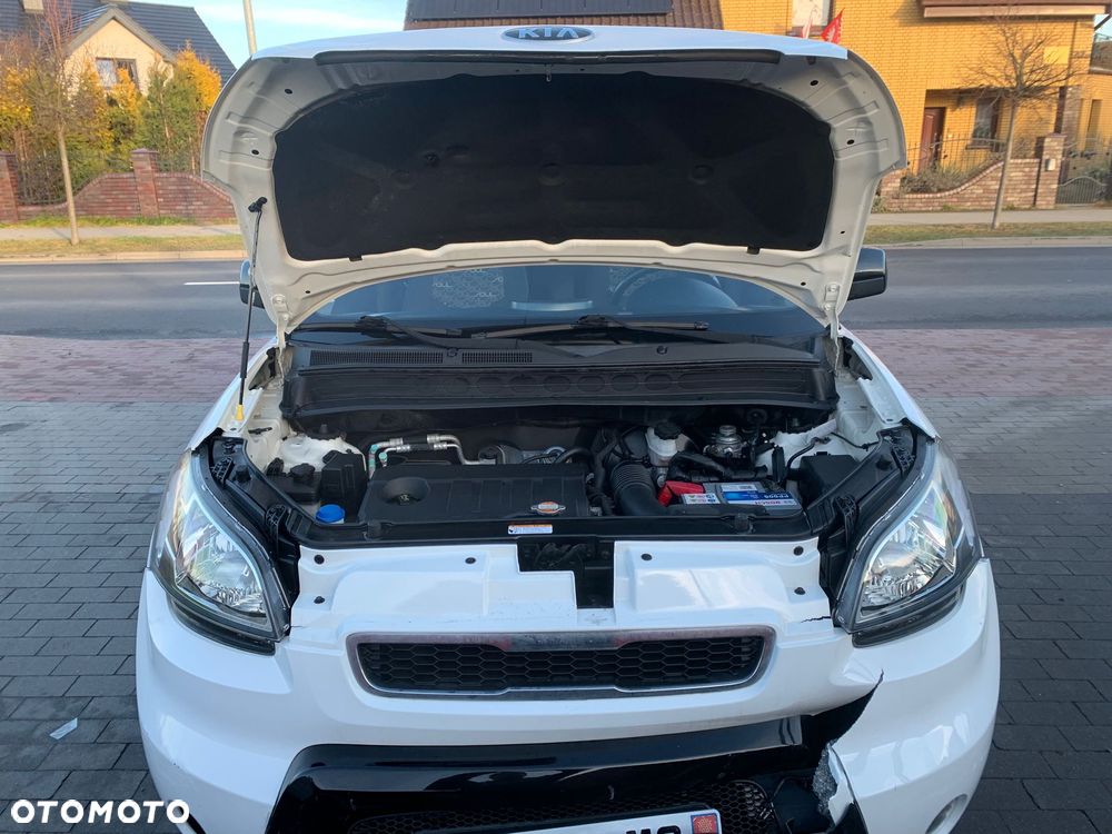 Kia Soul 1.6 CRDI Dream-Team Edition - 10