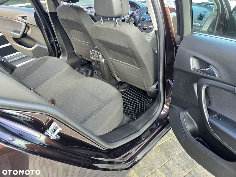 Opel Insignia 1.6 T Edition S&S - 19