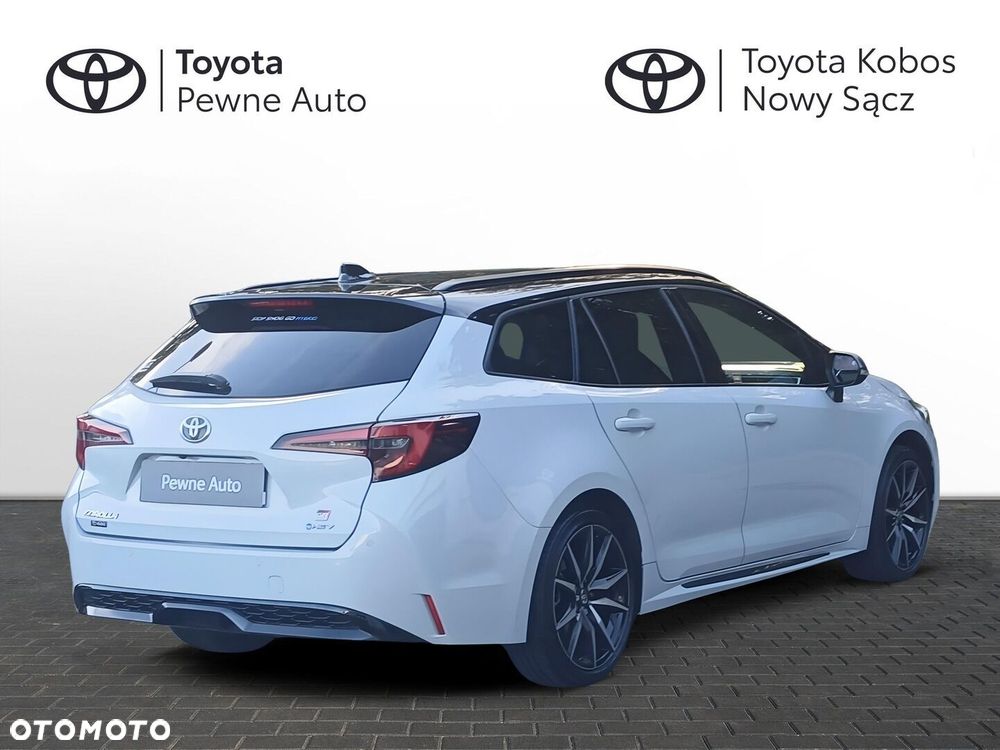 Toyota Corolla - 5