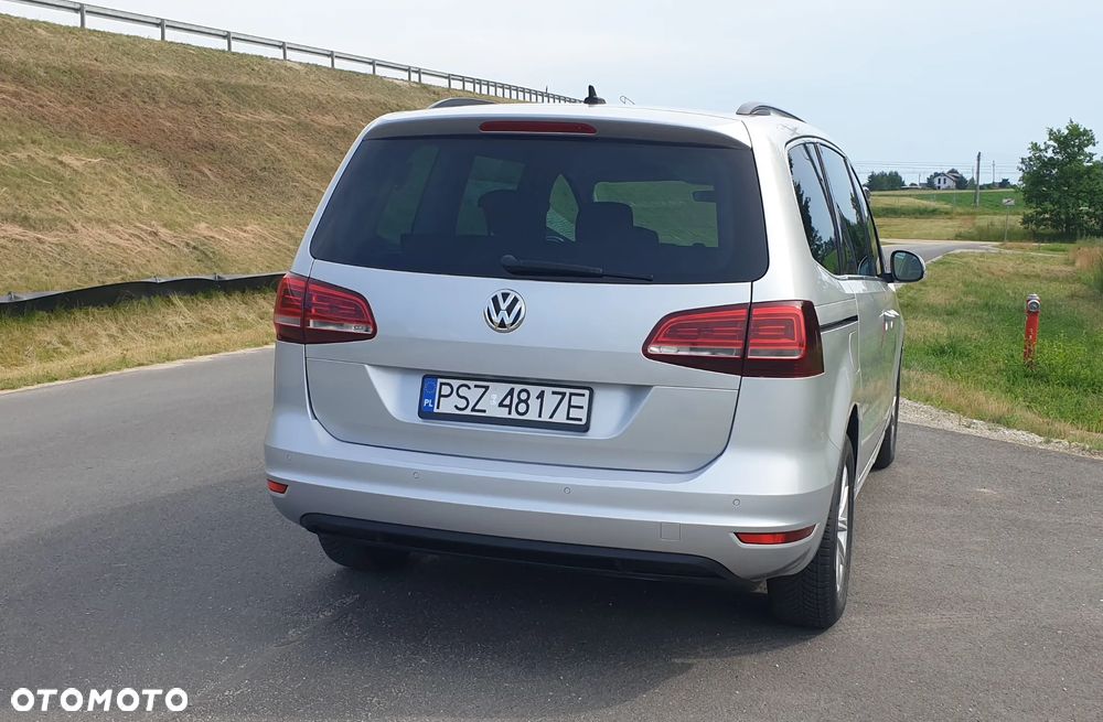 Volkswagen Sharan 2.0 TDI DSG (BlueMotion Technology) Comfortline - 11