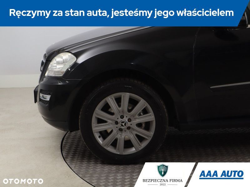Mercedes-Benz ML - 17