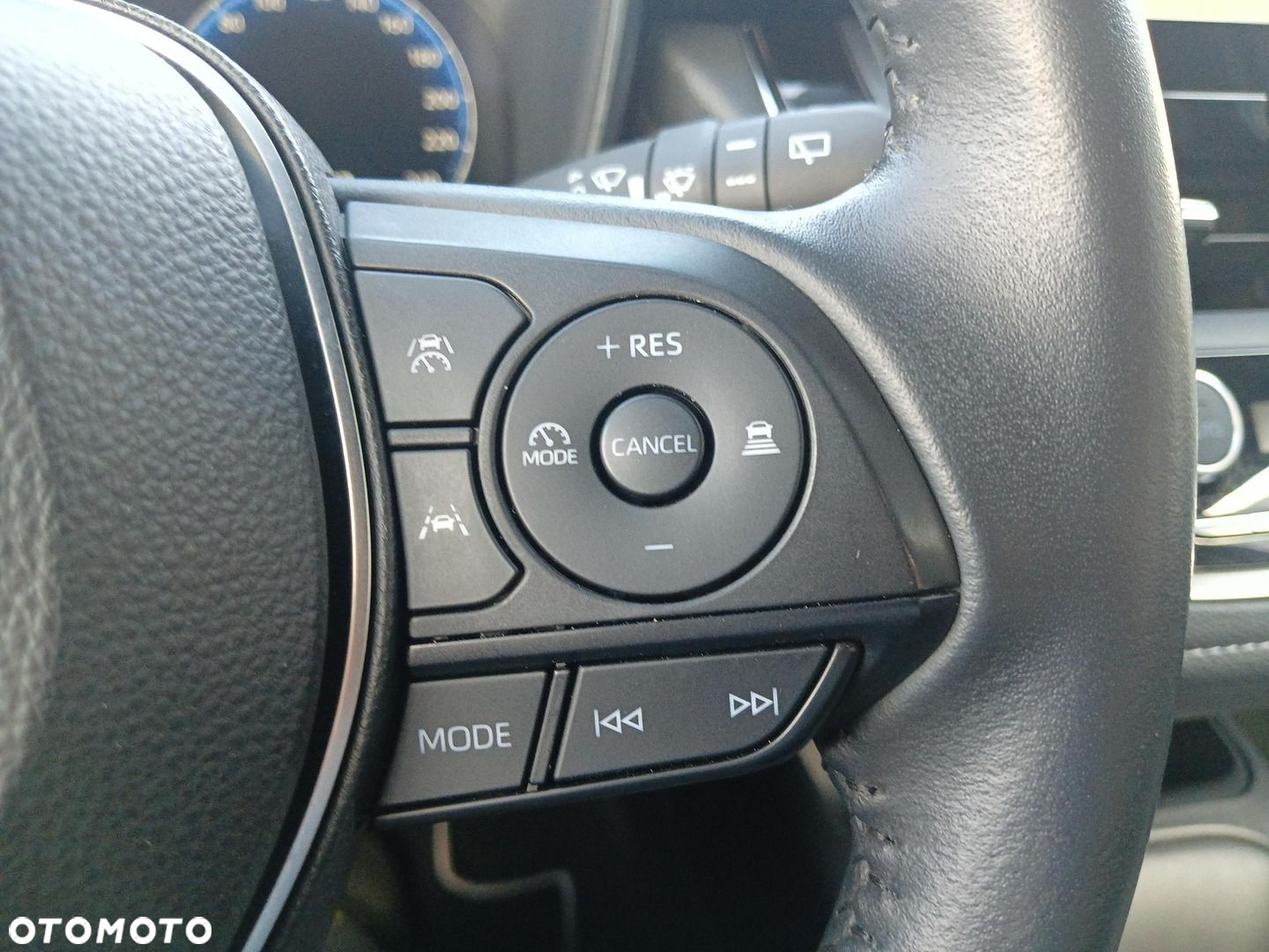 Toyota Corolla - 21
