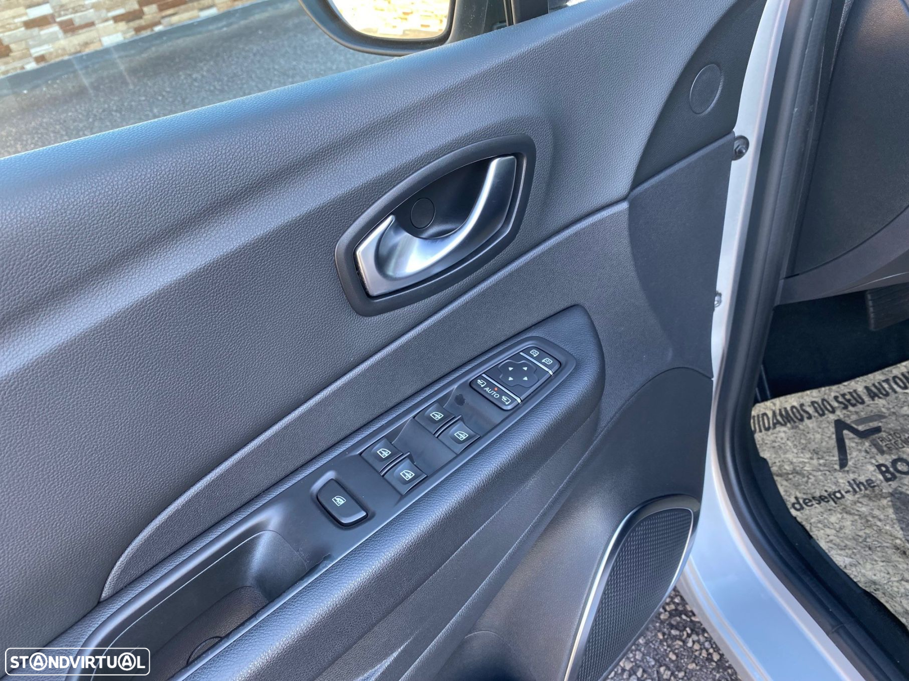 Renault Captur - 17