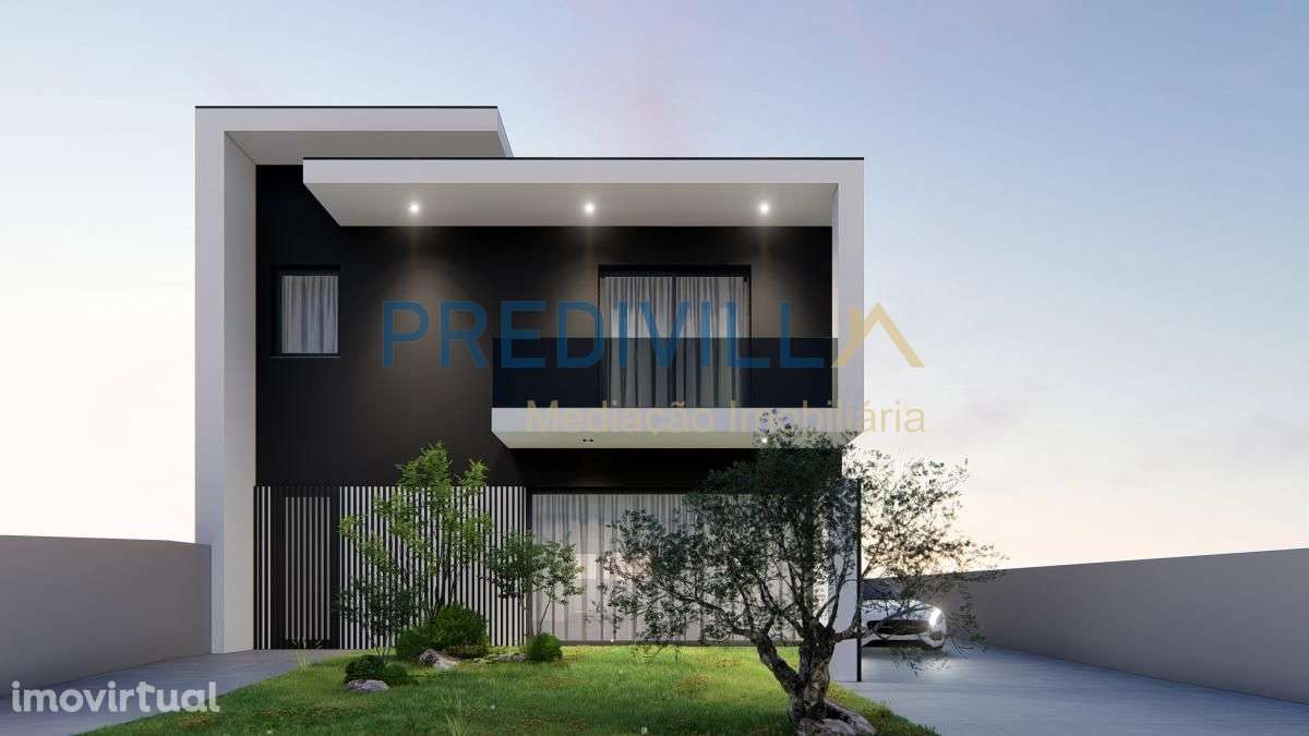 Moradia Geminada T4 Venda em Azurara,Vila do Conde - Grande imagem: 2/21