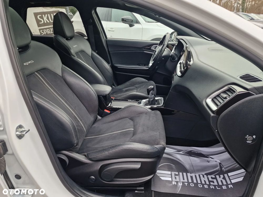 Kia Ceed 1.4 T-GDI OPF GT Line - 21