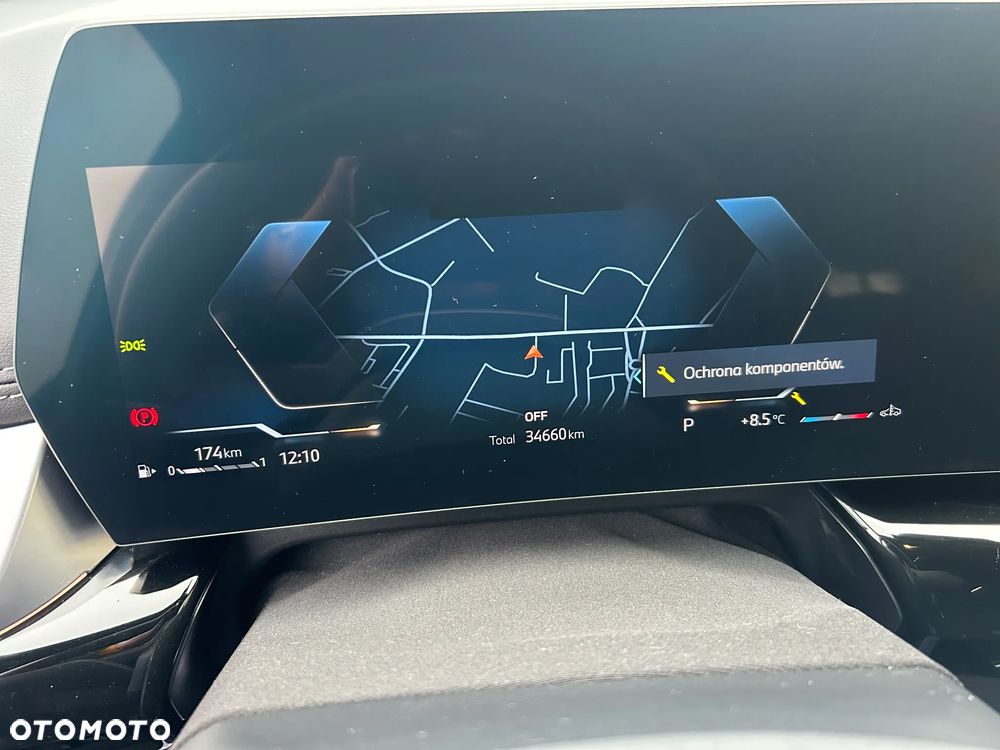 BMW X1 sDrive18i - 6