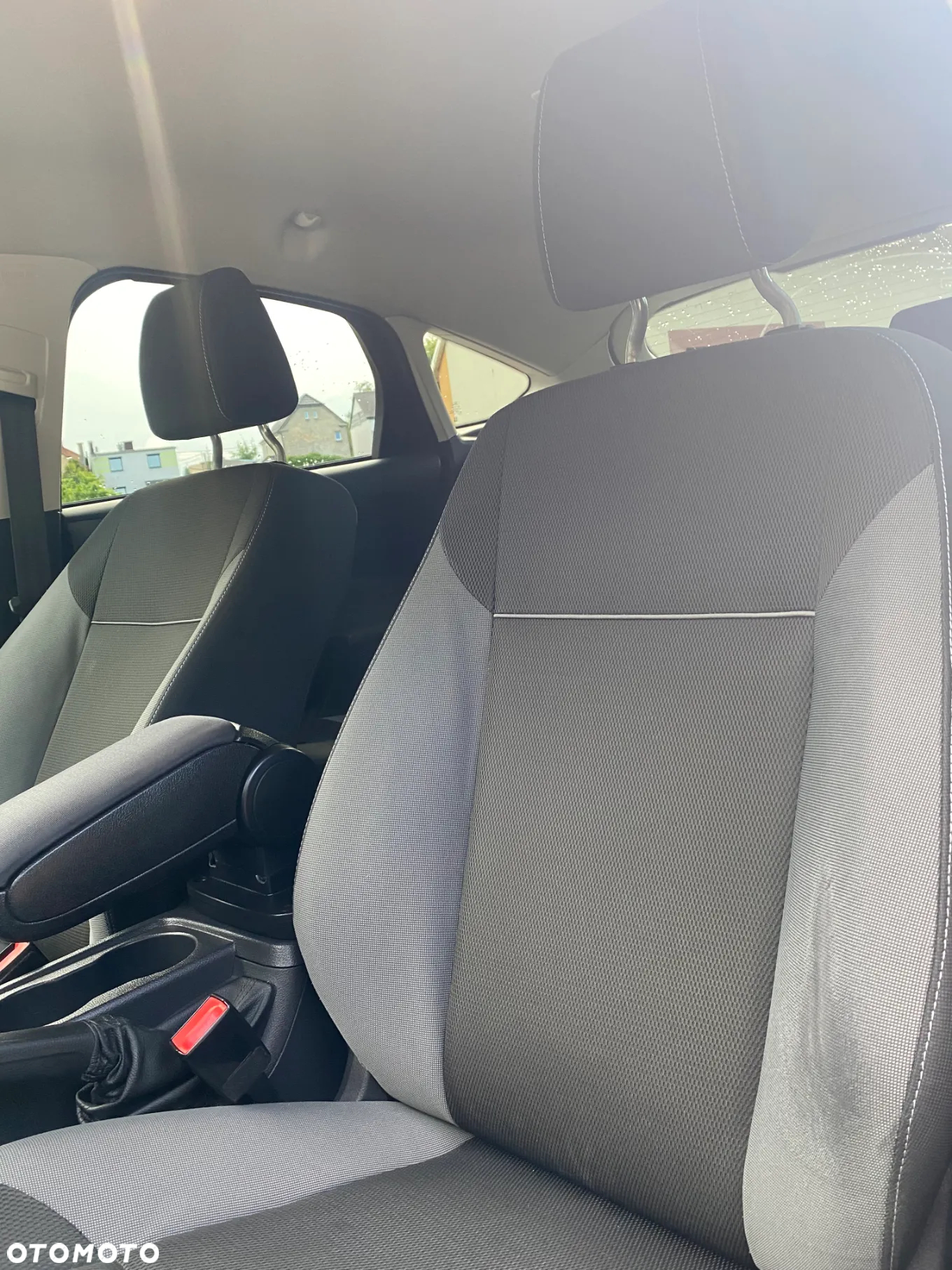 Ford Focus 1.6 EcoBoost Titanium - 14