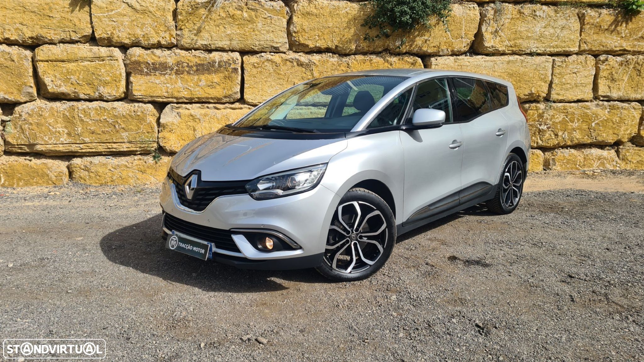 Renault Grand Scénic - 1